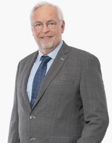 Dr. med. Harald Menker – Internist, Vorstandsvorsitzender und Ärztlicher Leiter